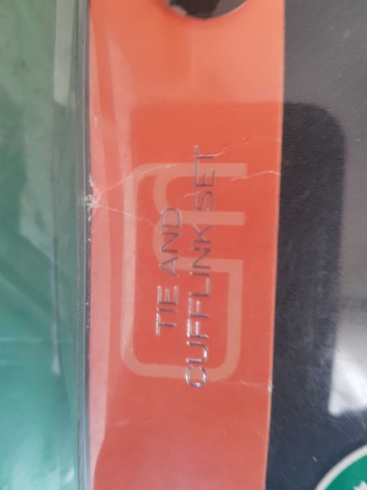 Krawat ze spinkami z Asem pik z talii kart