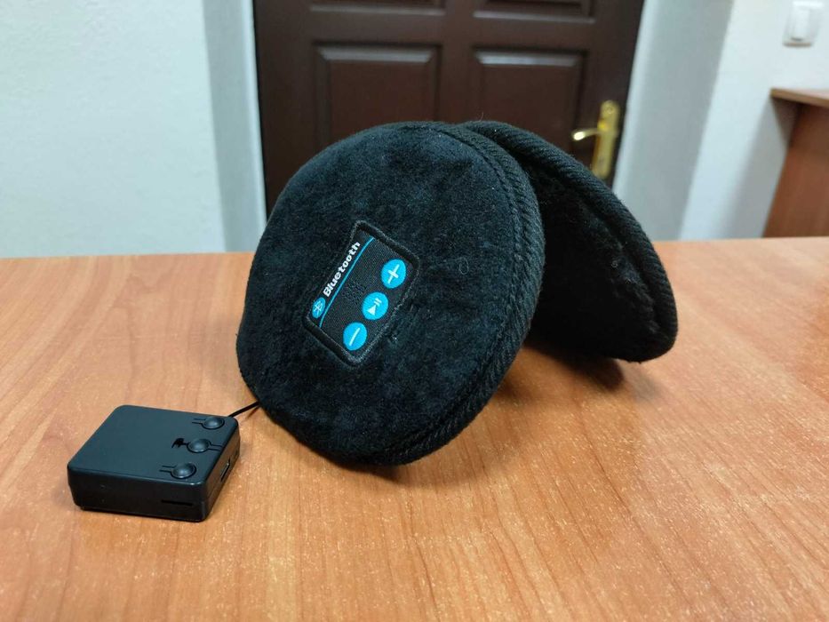 Беспроводные спортивные  наушники с Bluetooth