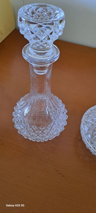 Garrafa de licor cristal+ pote