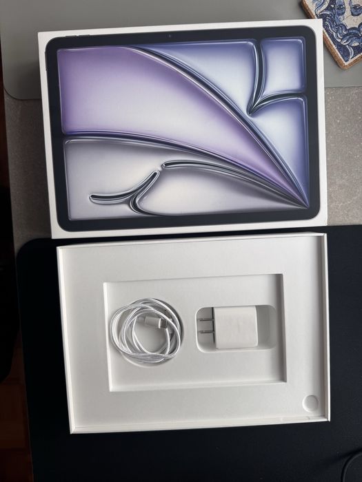 Ipad air 11-inch M3 7th gen novo com garantia e capa