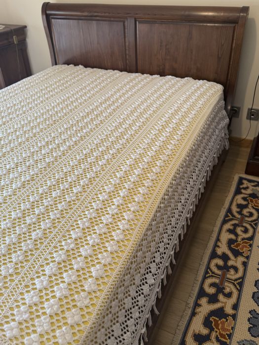 Cocha de renda feita a mao