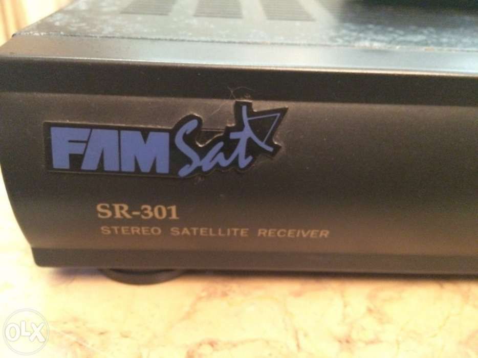 Receptor satélite analógico FAMSAT SR-301