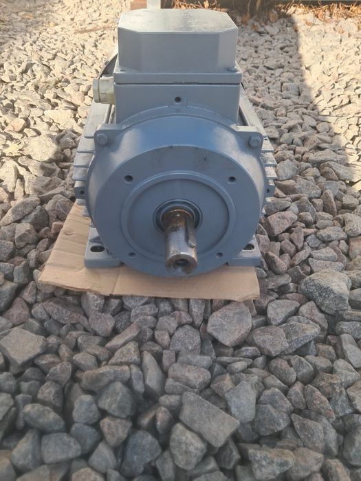 Ел.двигун 2,2квт.950об 220/380в.