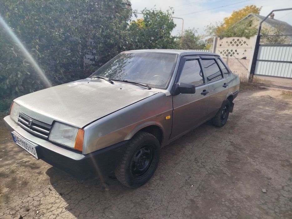 Продам ваз 21099 2006 г.в инжектор