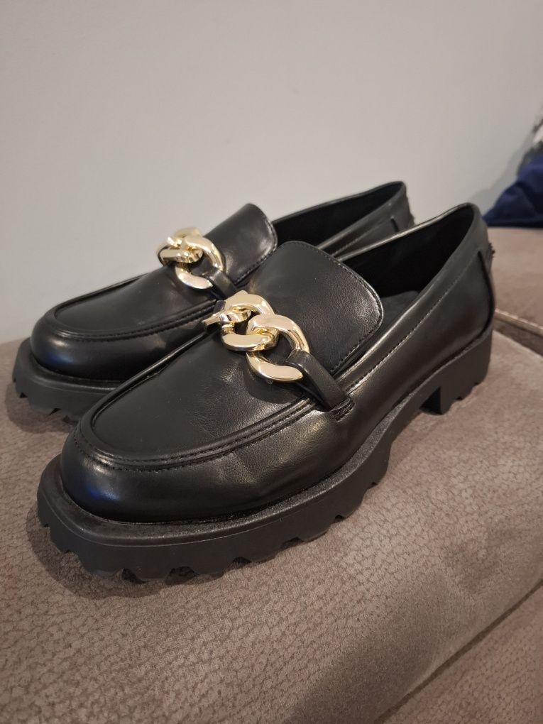 Buty mokasyny C&A 40