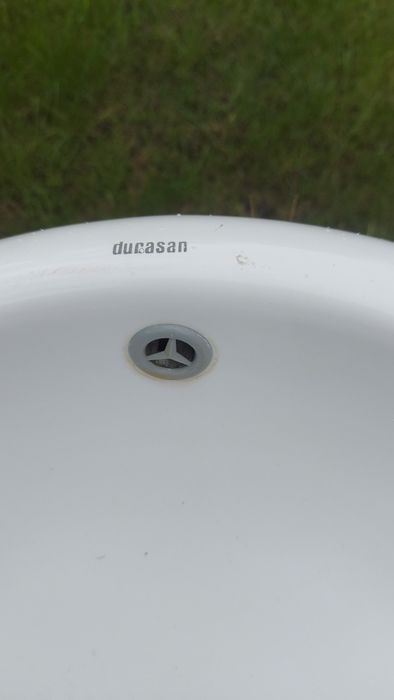 Umywalka nablatowa duża