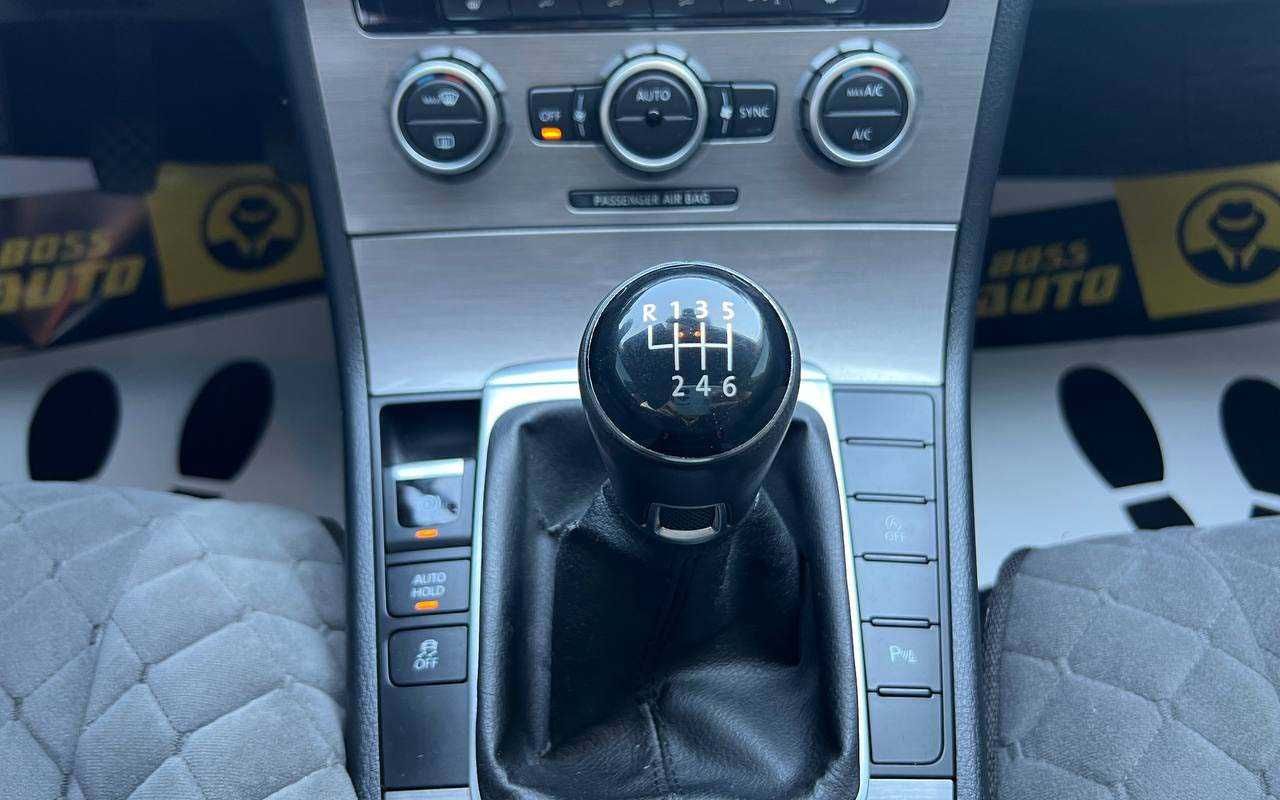 Volkswagen Passat 2012