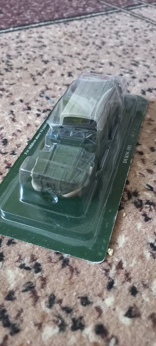 Масштабная модель военной техники . DUKW  353 .Новая.