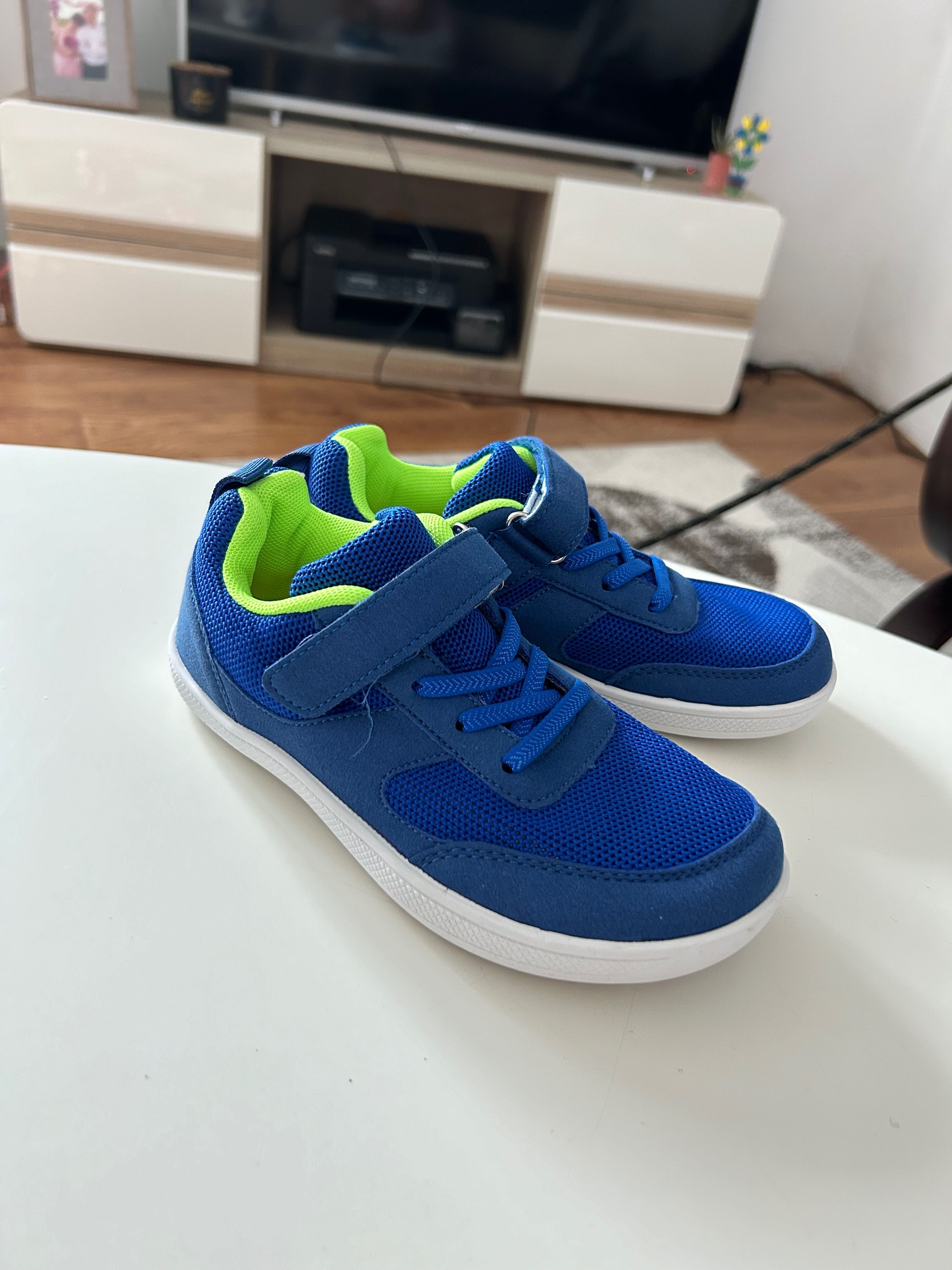 Buty dziecięce 31,5 Nowe