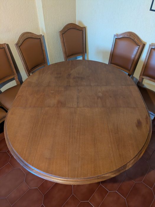 Mesa extensível + 6 cadeiras