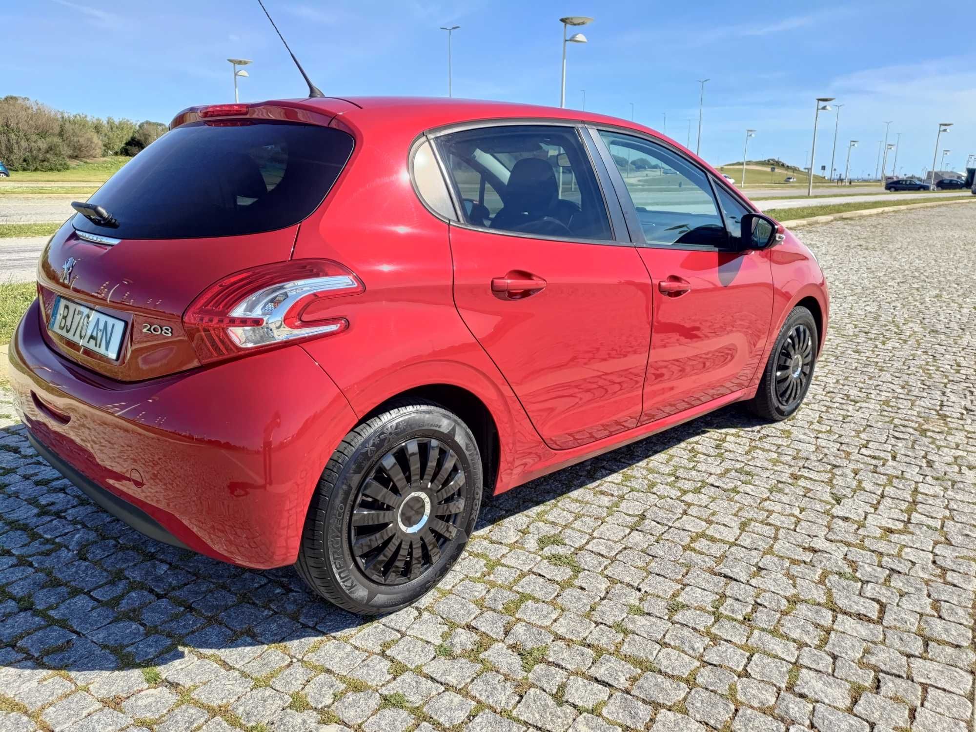 Peugeot 208 1.0 VTi Active 68cv / Gasolina / 125000km / 04/2015
