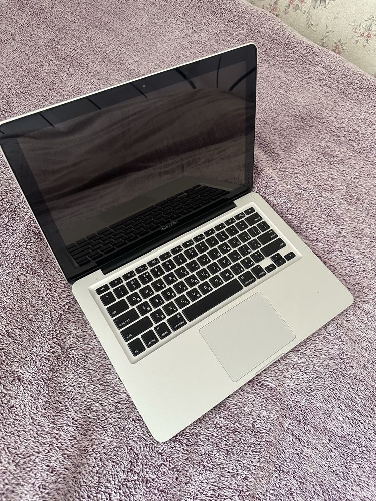 Apple macbook pro 13