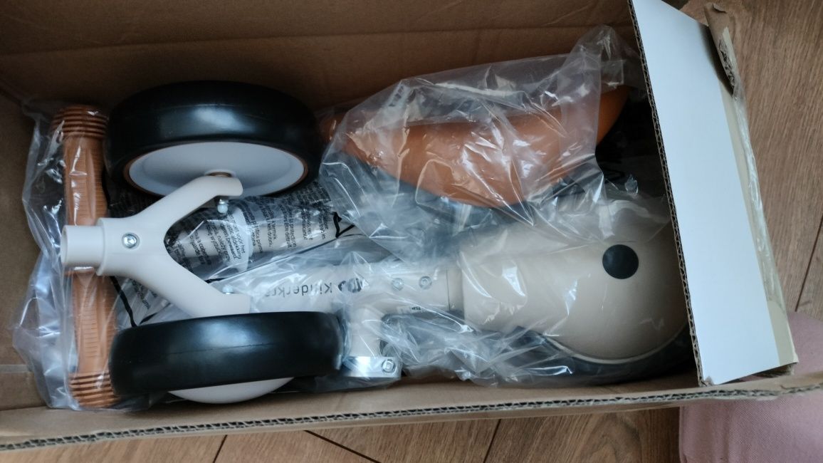 Rowerek biegowy Kinderkraft CUTIE mini balance bike