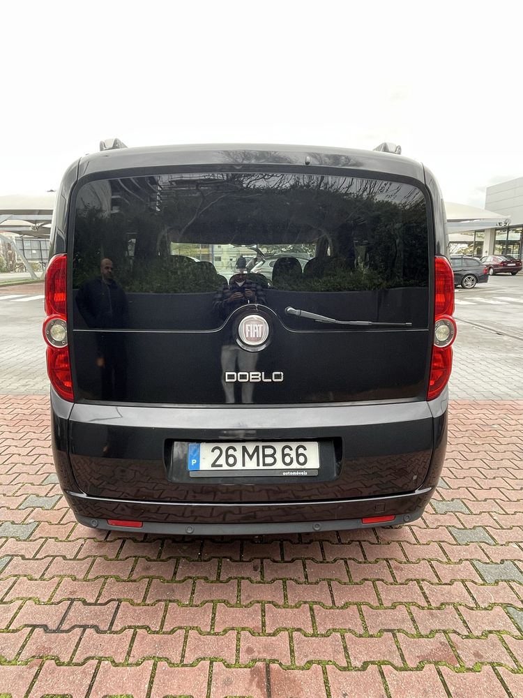 DOBLO bus 7 Lugares