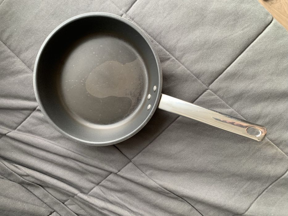 IKEA сковорідка 24 см