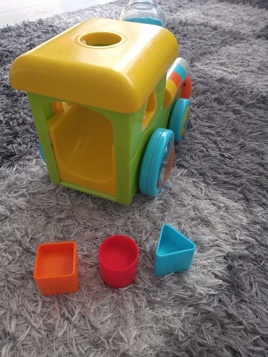 Pociąg śpiewający gadający, nauka figurek