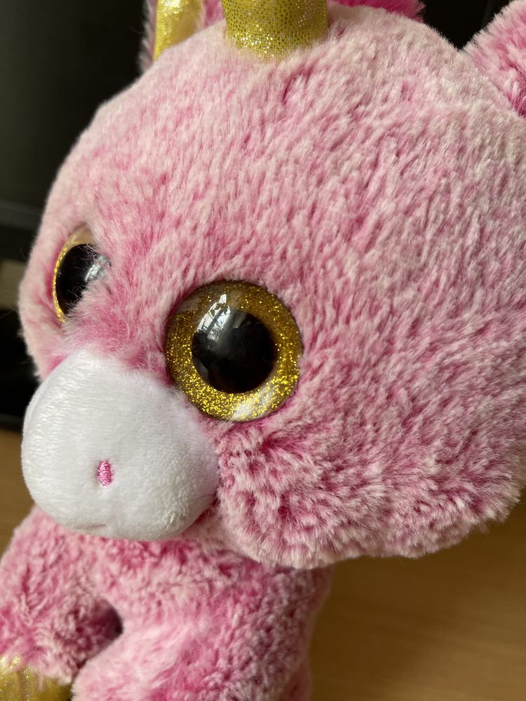 Розовый глазастик единорог единорожка