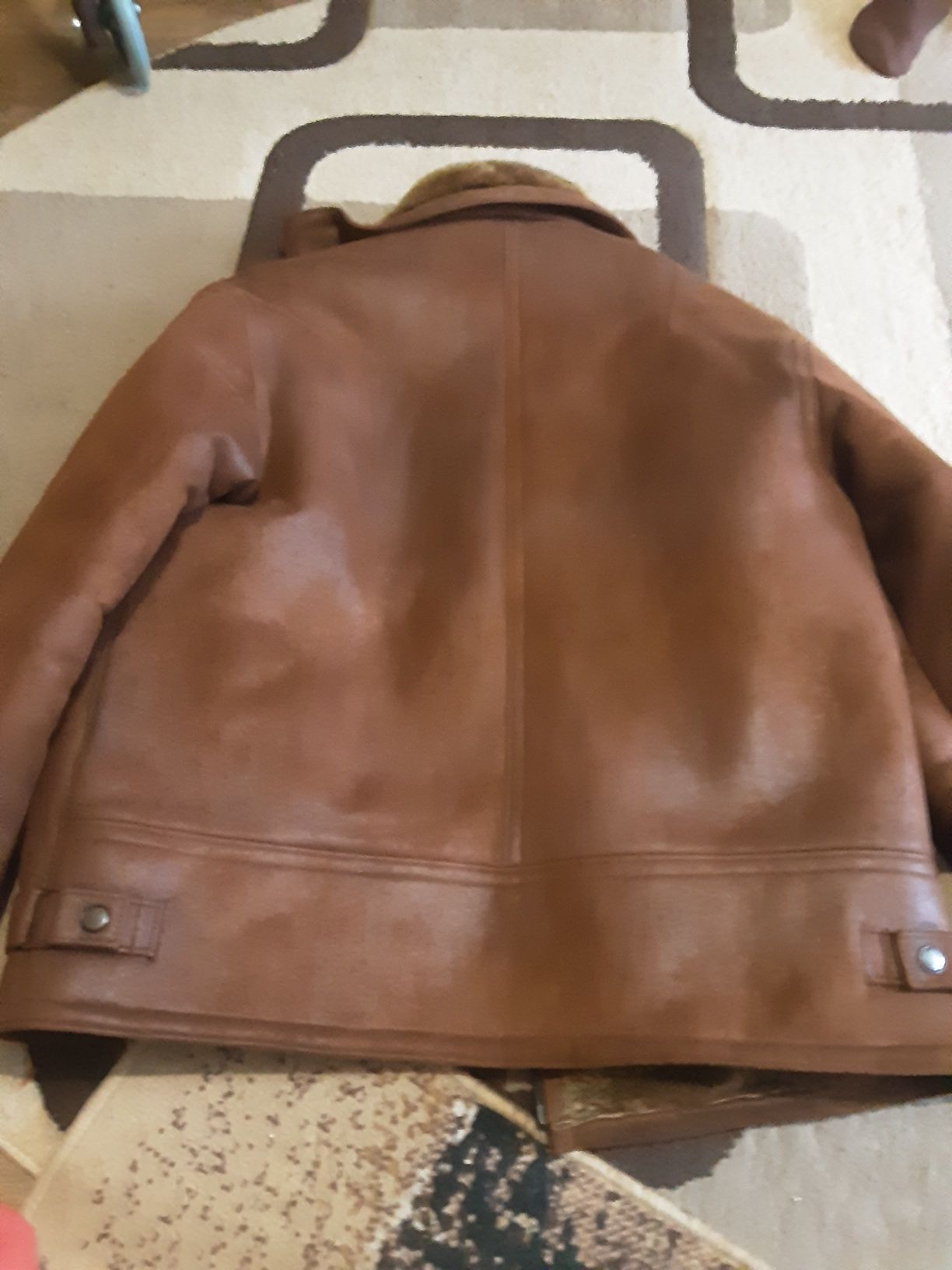 Продам тёплую мужскую куртку,размер 54