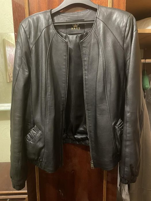 Кожанная куртка(бомбер)