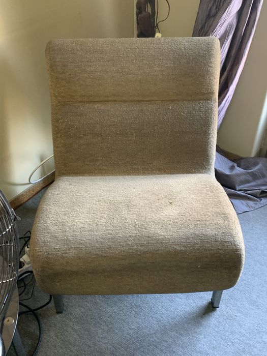 Cadeirão em tecido marca FOC