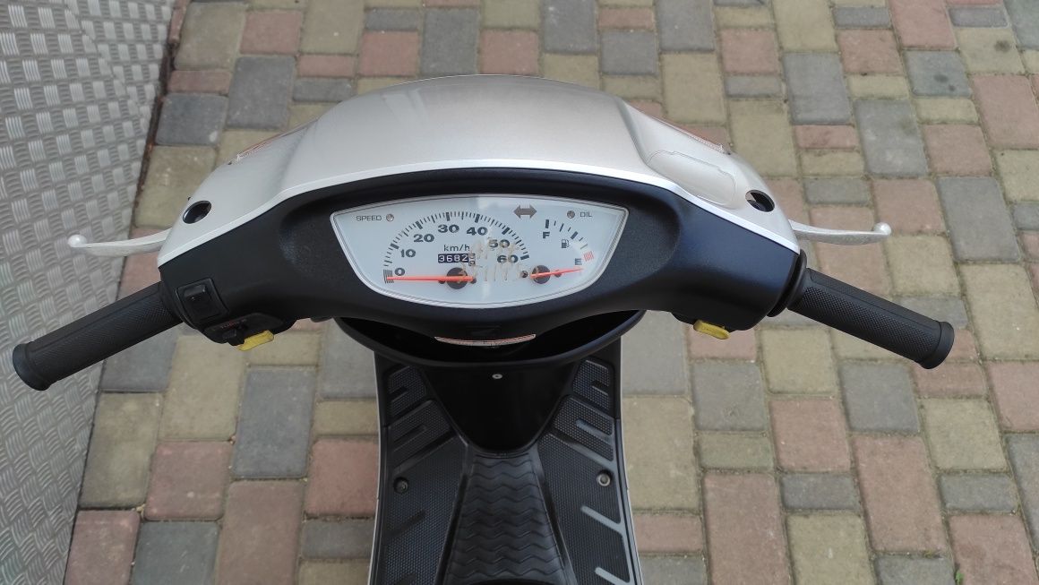 Honda dio (af 34)