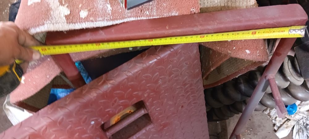Tampa em ferro para caixa de agua