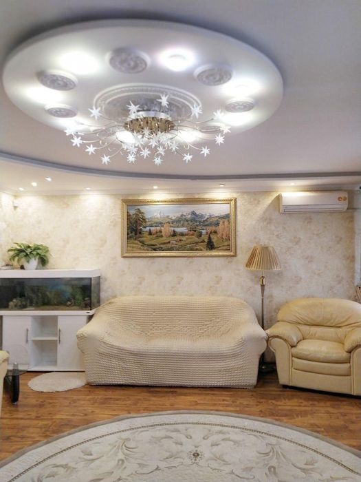 3-х комнатная в кирпичном дома на Высоцкого/Сахарова (2-870-569)