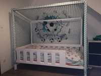 Łóżeczko dla dziecka w stylu skandynawskim, łóżko w kształcie bramki