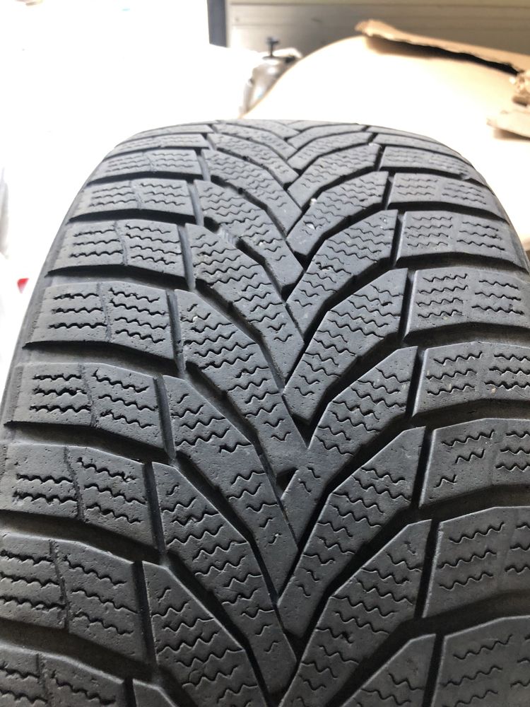 Резина колеса nexen 215 45 18
