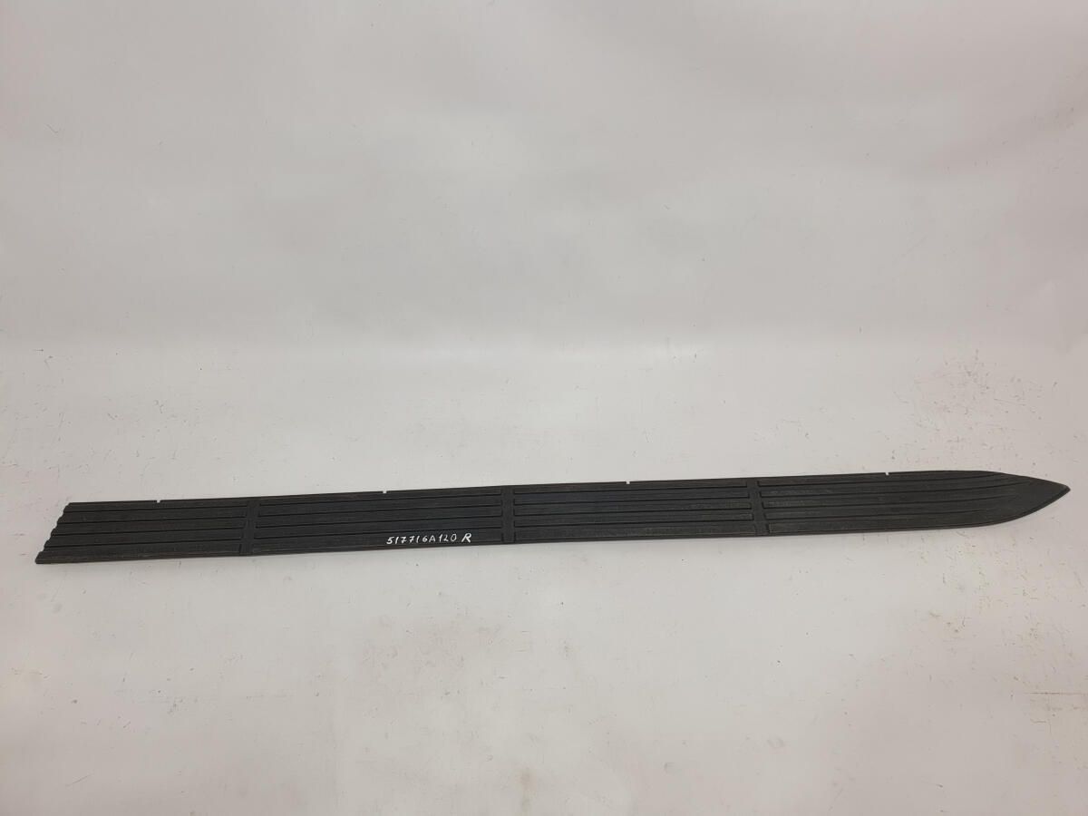 Накладка подножки правая lexus lx 570 2007-2015 разборка