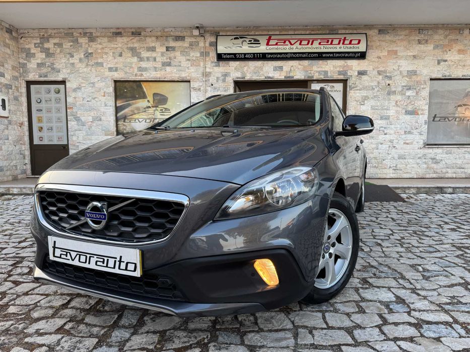 Volvo V40 Cross Country 1.6 D2 Momentum