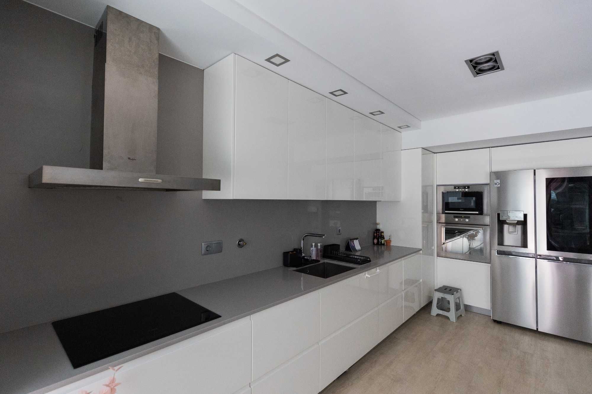 Apartamento T3 Duplex Madalena 100mts Praia