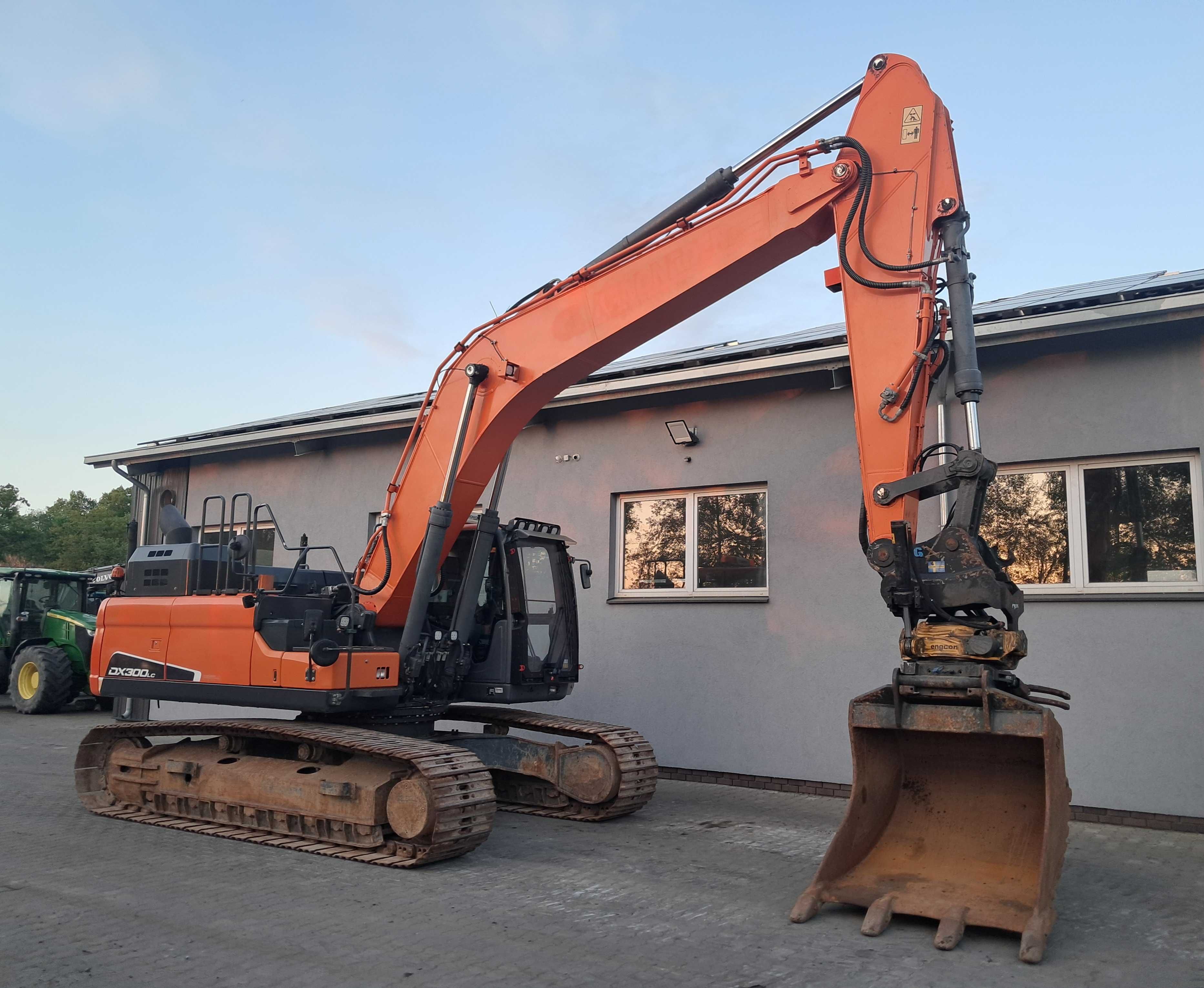 DOOSAN DX300 LC-5 2016r Oryginał Rototilt ENGCON Szczypce GPS 3D LEICA