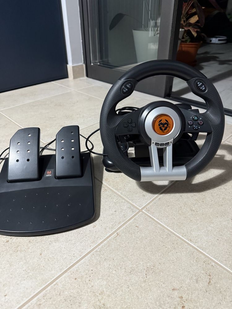 Volante para Playstation e PC