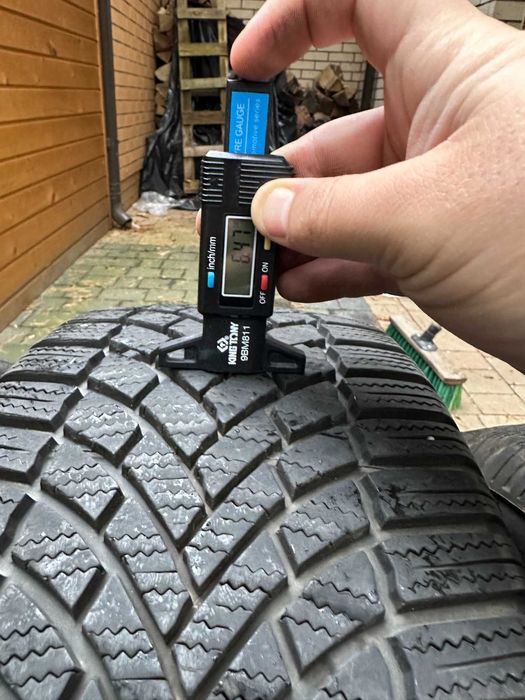 Bridgestone blizzak lm005 215\60 R16 99H zimowa