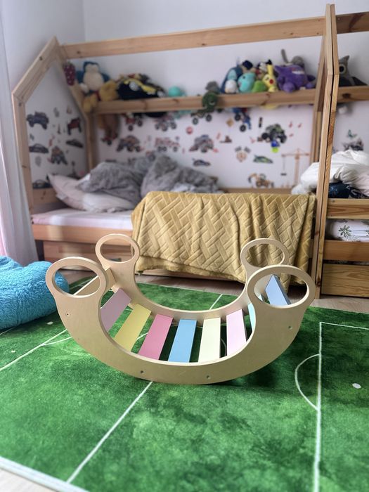 Bujak drewniany do pokoju dzieciecego hustawka zjezdzalnia kolyska