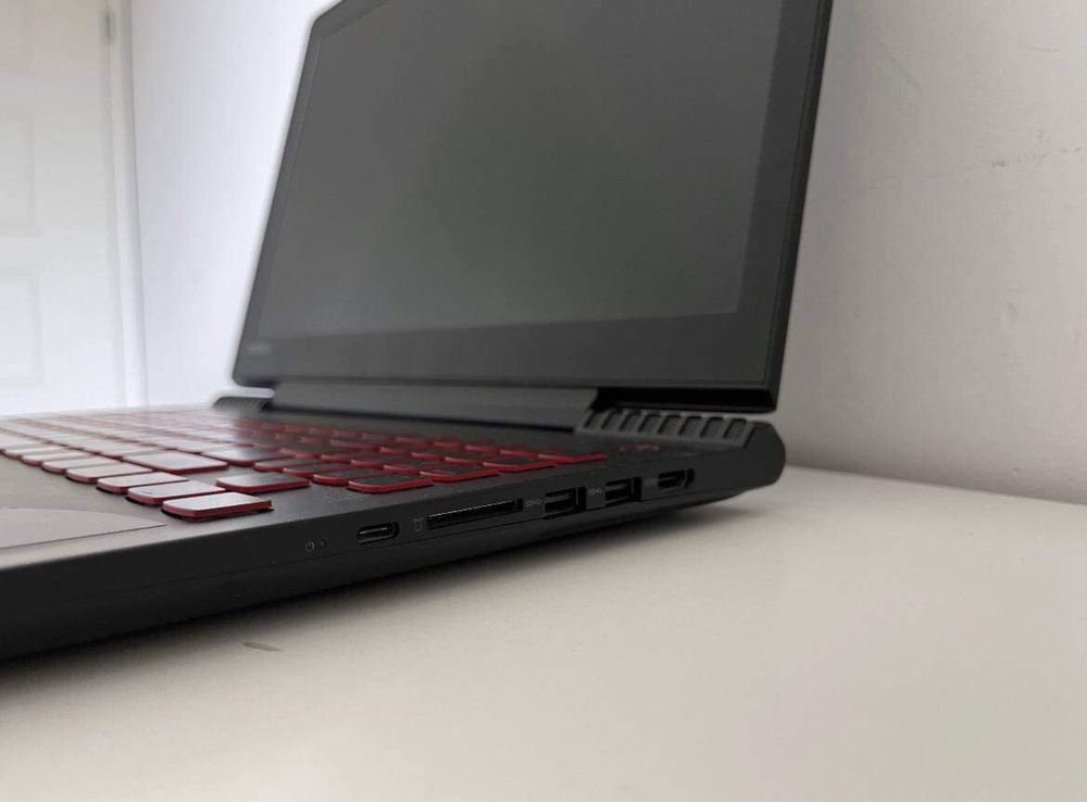 Lenovo Legion Y520