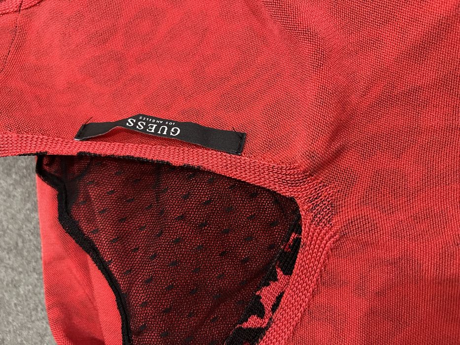Брендова сукня Guess