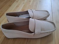 Next skóra naturalna pudrowy róż mokasyny loafersy na wiosnę lato  r.3