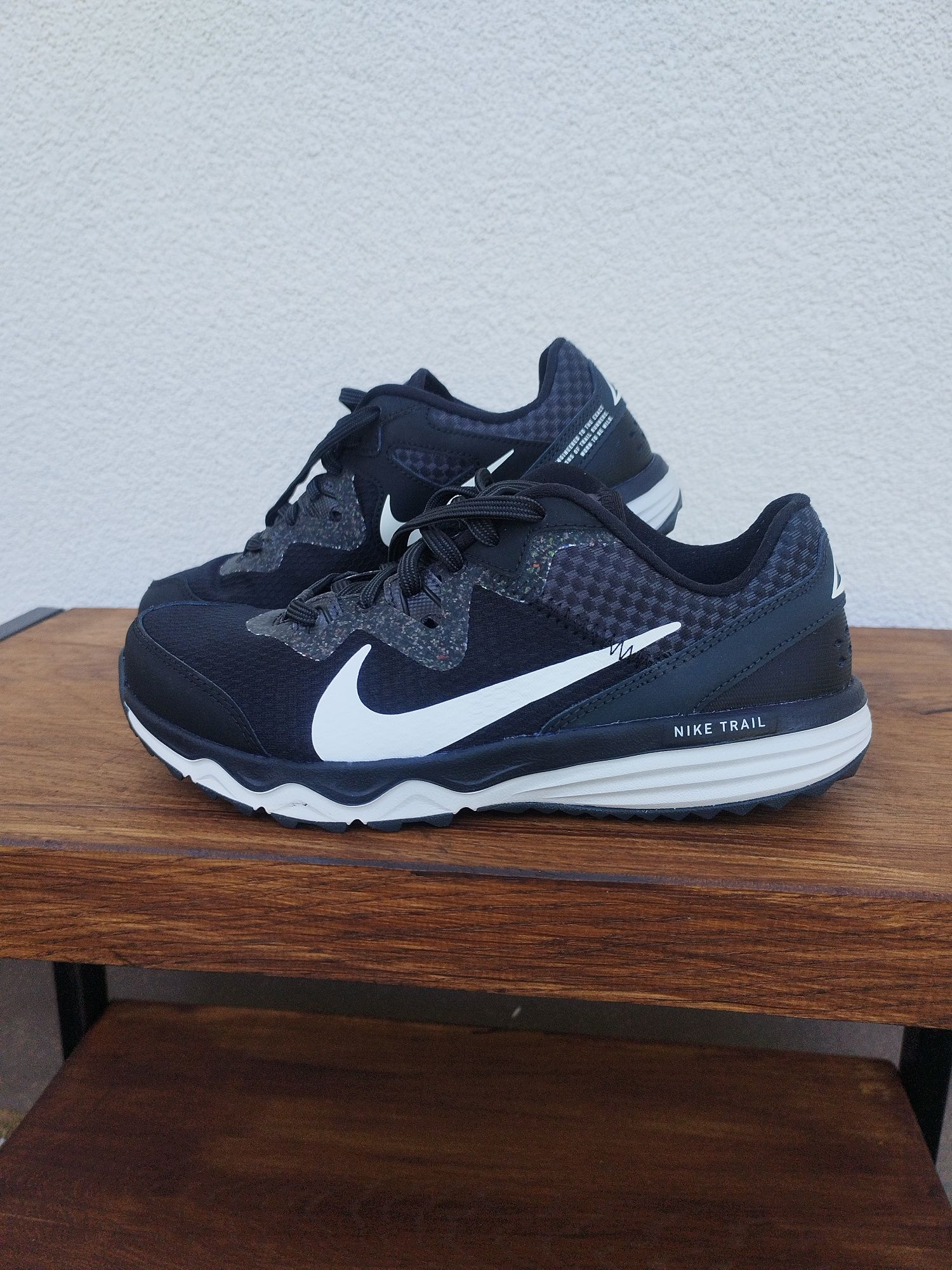 Buty sportowe do biegania treningowe Nike Juniper Trail 37,5 nowe