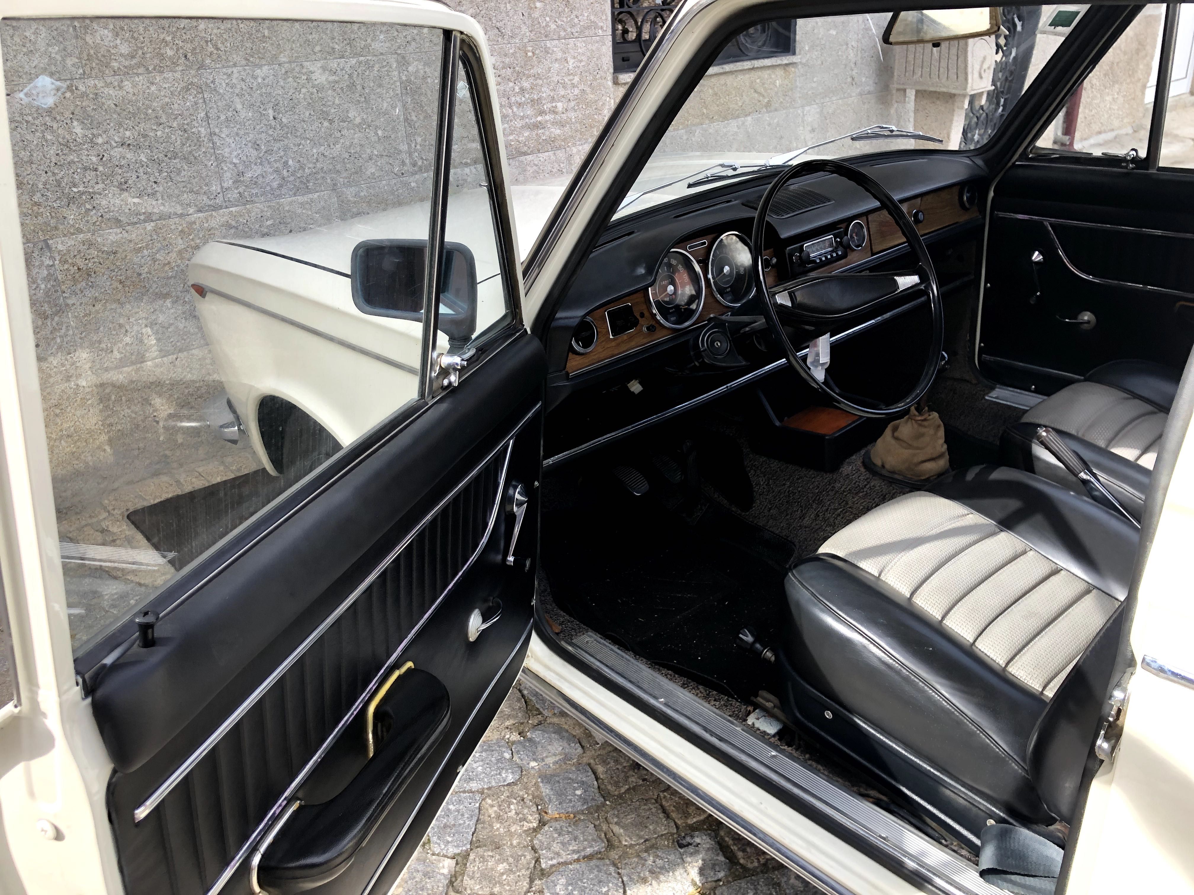 Fiat 125 em bom estado