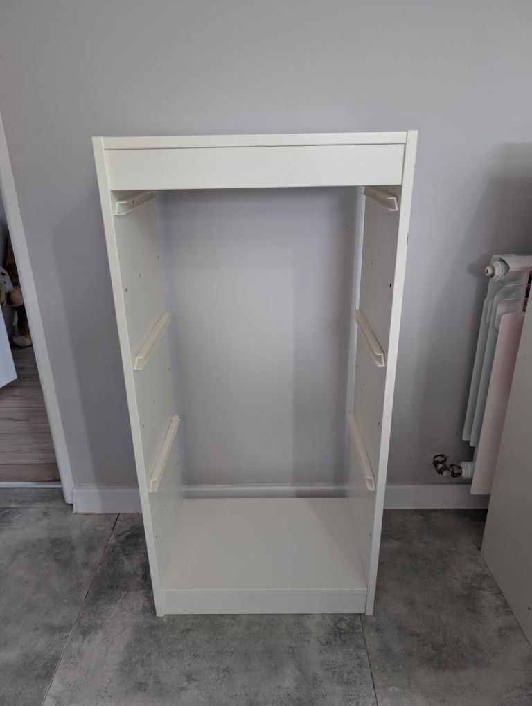 Regał z pojemnikami Trofast Ikea