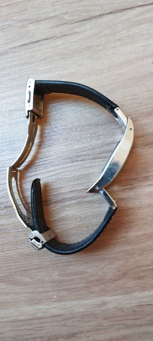 Ładny zegarek damski na pasku Quartz