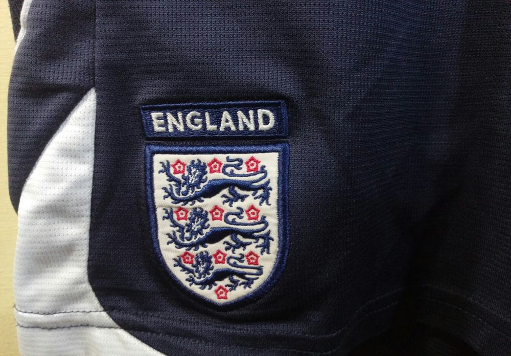 Оригінал Umbro England чоловічі спортивні шорти