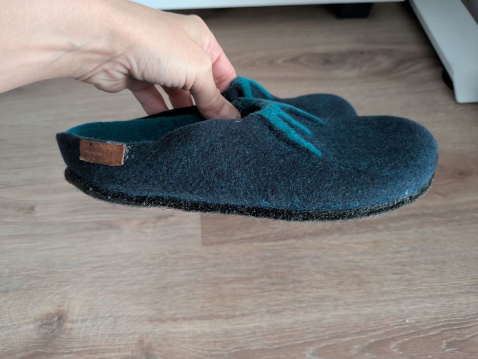 Kapcie zimowe dziecięce wełna Zalando Magicfelt r. 30/31