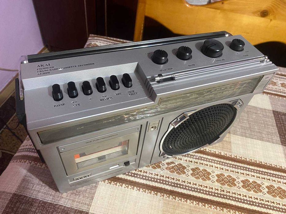 Касетна магнітола AKAI AJ-360H