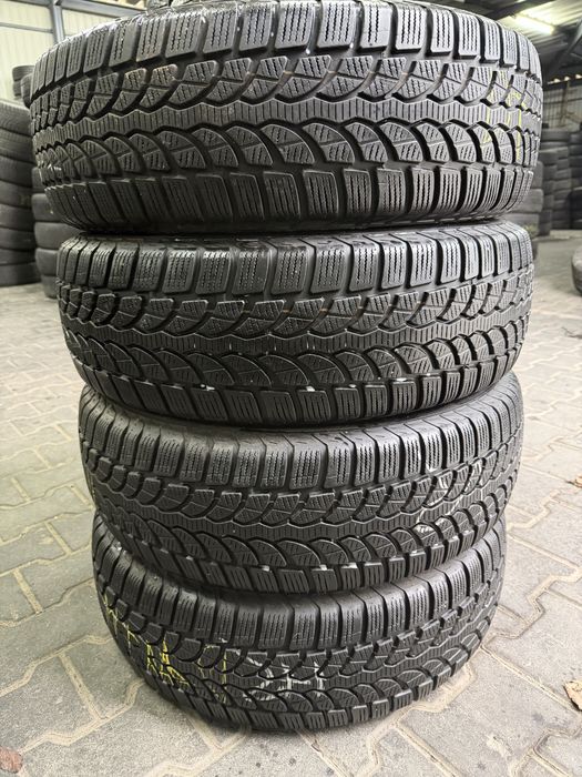 Шини Резина Зима 215/65 R16 98H Bridgestone Blizzak Lm80