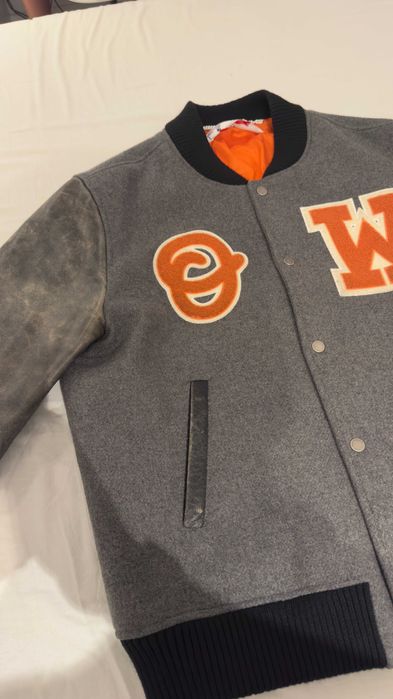 Casaco Off-White Varsity Jacket