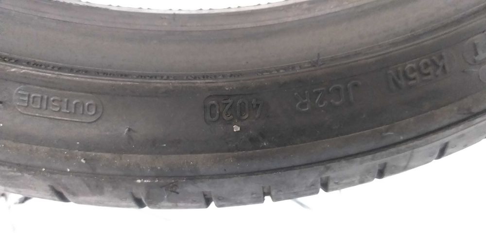 Szt 2334L Sztuka 225/40R18 92Y Dunlop Sport Maxx RT2 dot.4020