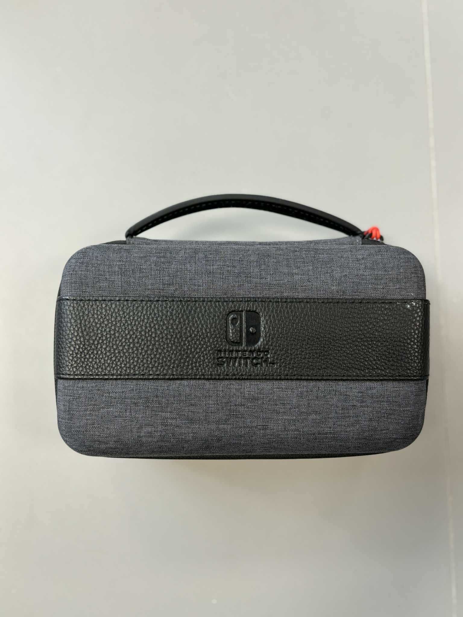 Nintendo Switch OLED Kierownica Etui Mario Kart 8 Deluxe